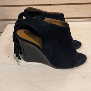 Women’s Chloe Black Suede Fringe Wedge Open Toe Heels Size 37